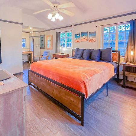 The Wanderoo Lodge Eureka Springs Buitenkant foto