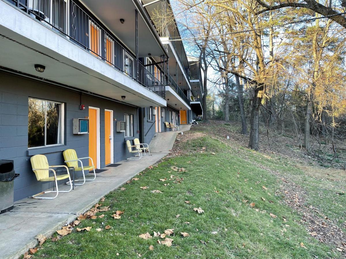 The Wanderoo Lodge Eureka Springs Buitenkant foto