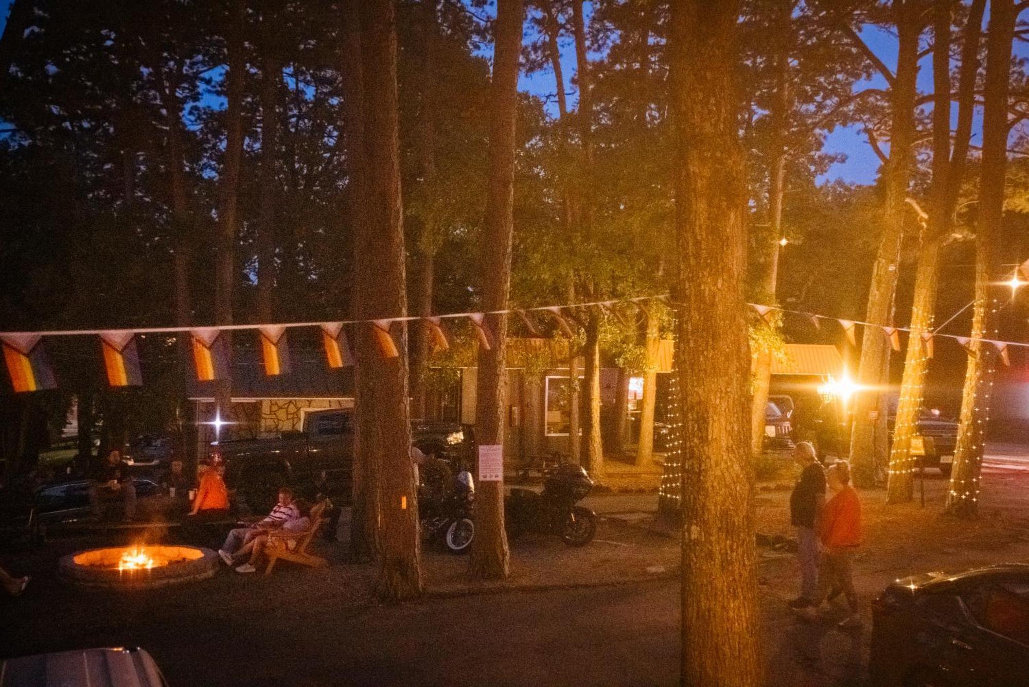 The Wanderoo Lodge Eureka Springs Buitenkant foto