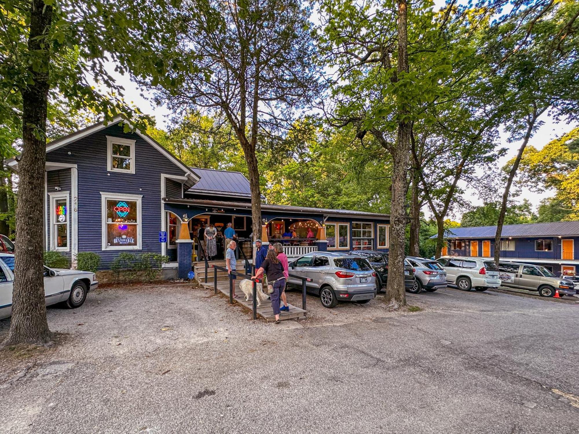 The Wanderoo Lodge Eureka Springs Buitenkant foto